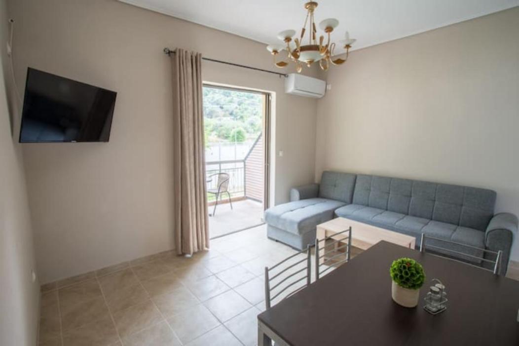Vasileiou Apartments Kamena Vourla Exterior photo